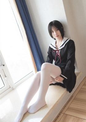 何蓝逗